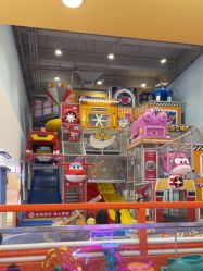 -乐多星球潮玩中心(沈阳嘉里城店)