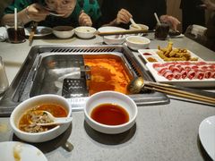 -海底捞火锅(新松江路店)