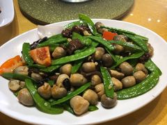 鲜菇兰豆炒牛肉-大笑饭堂(甲子桥店)