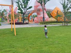 -季高兔窝窝亲子园(上海薰衣草公园店)