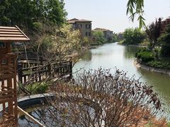 -芭东小镇温泉