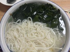 -金家小金碗云南过桥米线