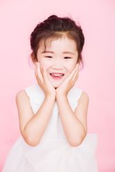 -熊猫叔叔高端儿童摄影(清江商场店)