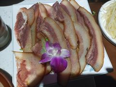 -贵府酸汤牛肉火锅·贵州老字号(飞山街店)