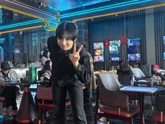 -屋有岛沉浸游戏旗舰店(中山公园店)