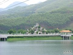 -梅州雁山湖国际花园度假区