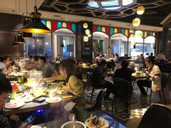 大堂-钱小奴海鲜自助黑金店(杭州滨江龙湖店)