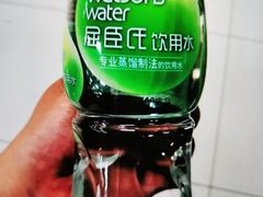 屈臣氏矿泉水-津沽小院(大直沽总店)