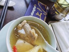 松茸鸡汤-夜上海(新天地店)