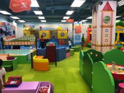 -莫莉幻想儿童乐园(郑州丹尼斯三天地店)