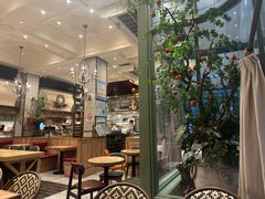 -玛格萝妮比萨屋(四平店)