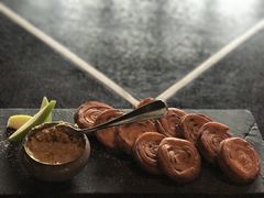 鸭肝酱伴葱油饼-杭州西子湖四季酒店·金沙厅