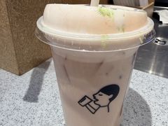 -喜茶(北京华贸购物中心店)