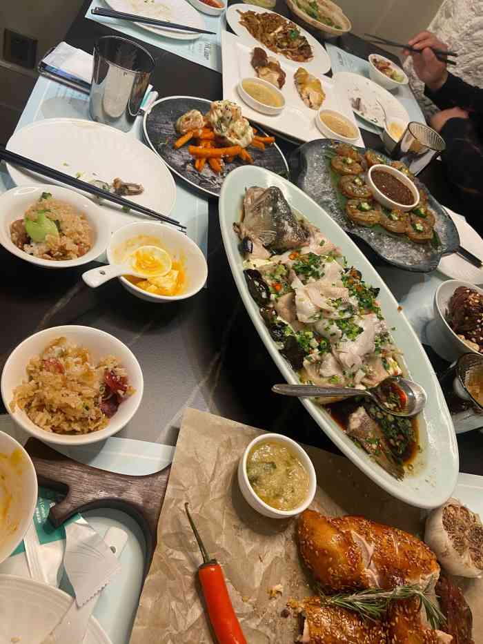 麦记餐厅61hk-diner-"环境蛮小清新的 服务质量也不错～点了烧鸭.