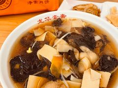 -龙华素斋(龙华路店)