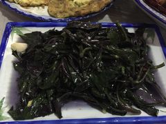 炒血皮菜-梁鸡肉