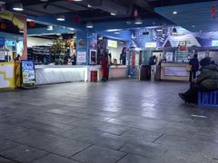 -乔波室内滑雪场