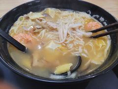海鲜顶汤面-好麺世家海鲜面馆(新建中路店)