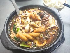 -巧酱府重庆砂锅大全