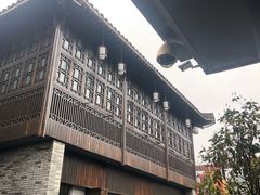 -扬州东关街文昌阁桔子水晶酒店