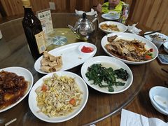 -芦茨金富饭庄·25年老字号·专做稻草鸡