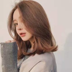 -AYO SALON