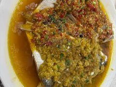 双椒鱼头皇-龙泽园私房菜·地道南京味 ·招牌大鱼头(油坊桥店)