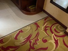 -丽江虎跳峡大酒店