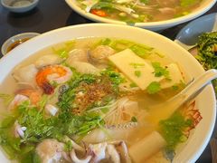 杂锦海鲜汤檬-大头虾越式风味餐厅(光明广场店)