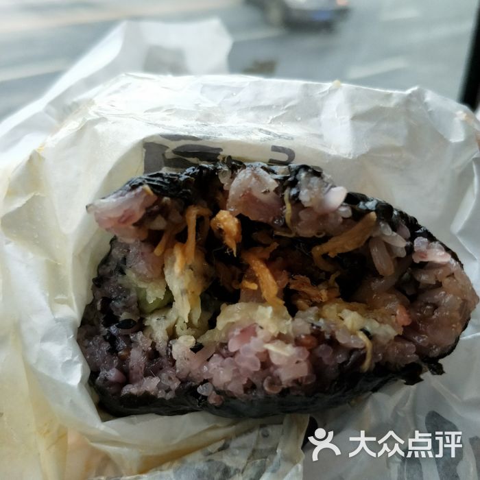 阿米山台湾手作大饭团