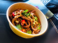 -多嘴超级肉蟹煲(杉杉国潮主题店)