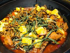 -山河屯铁锅炖(哈西站店)