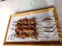 -鸣记脆皮烤鱼·海鲜烤鱼(三八广场店)