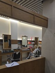 -MARTIN'S BARBER SHOP男士理发馆