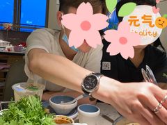 -左庭右院鲜牛肉火锅(浦江欢乐颂店)
