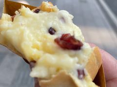 牛奶蔓越莓-薛新颖红豆饼(中式甜点山师店)