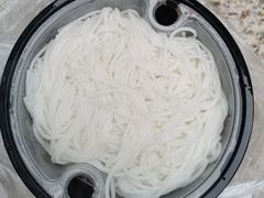 云南卤鸡米线-滇泉云南特色小吃(虎泉店)