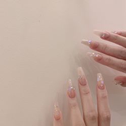 -Fanni美甲美睫皮肤管理