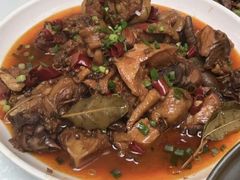 -秦扬居特色菜馆(上王村)