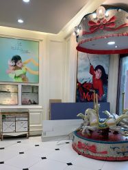 -亲亲宝贝艾尔莎亲子摄影会馆(中华路店)