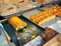 -宏发红西饼屋(天津路店)