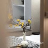 新中式，家具和高品质的材质，营造一个艺术、舒适的生活空间[调皮]