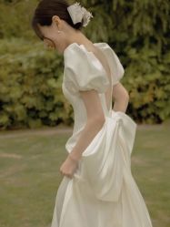 -艾朵婚纱