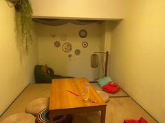 -小草屋轰趴馆别墅派对新场团建家庭聚会