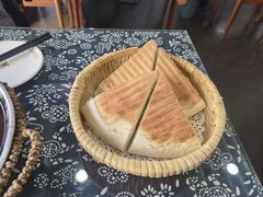 -八两八金·莱芜特色炒鸡(市南漳浦路店)