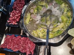 -牛一煲美食(江高店)