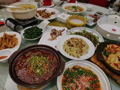 -月圆霖特色农家乐