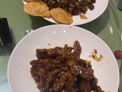 -桃子餐厅·天津菜(王顶堤总店)