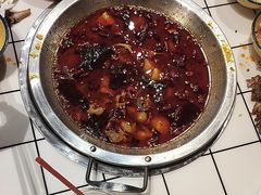 -晓彭肥肠鸡·泡椒鸡火锅(水木天地店)