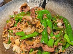 -费大厨辣椒炒肉(万家丽一店)